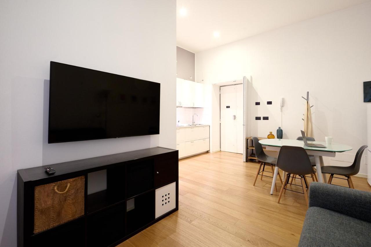 Relstay - S. Ambrogio - Charming And Modern 1Br Milano Eksteriør billede
